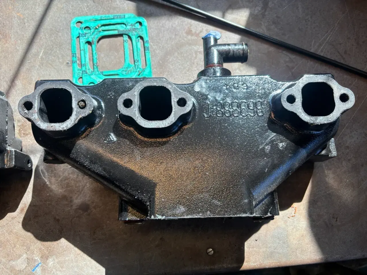 Billede 2 - Mercuser v6 manifold og Elbow
