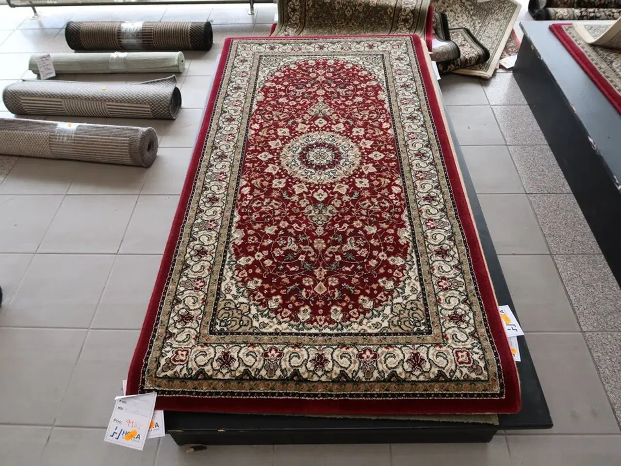 Billede 1 - Gulvtæppe LEONARDO PP