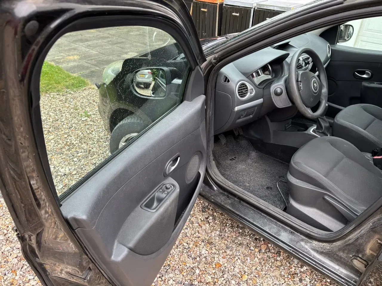 Billede 9 - Renault Clio III 1,2 16V Authentique