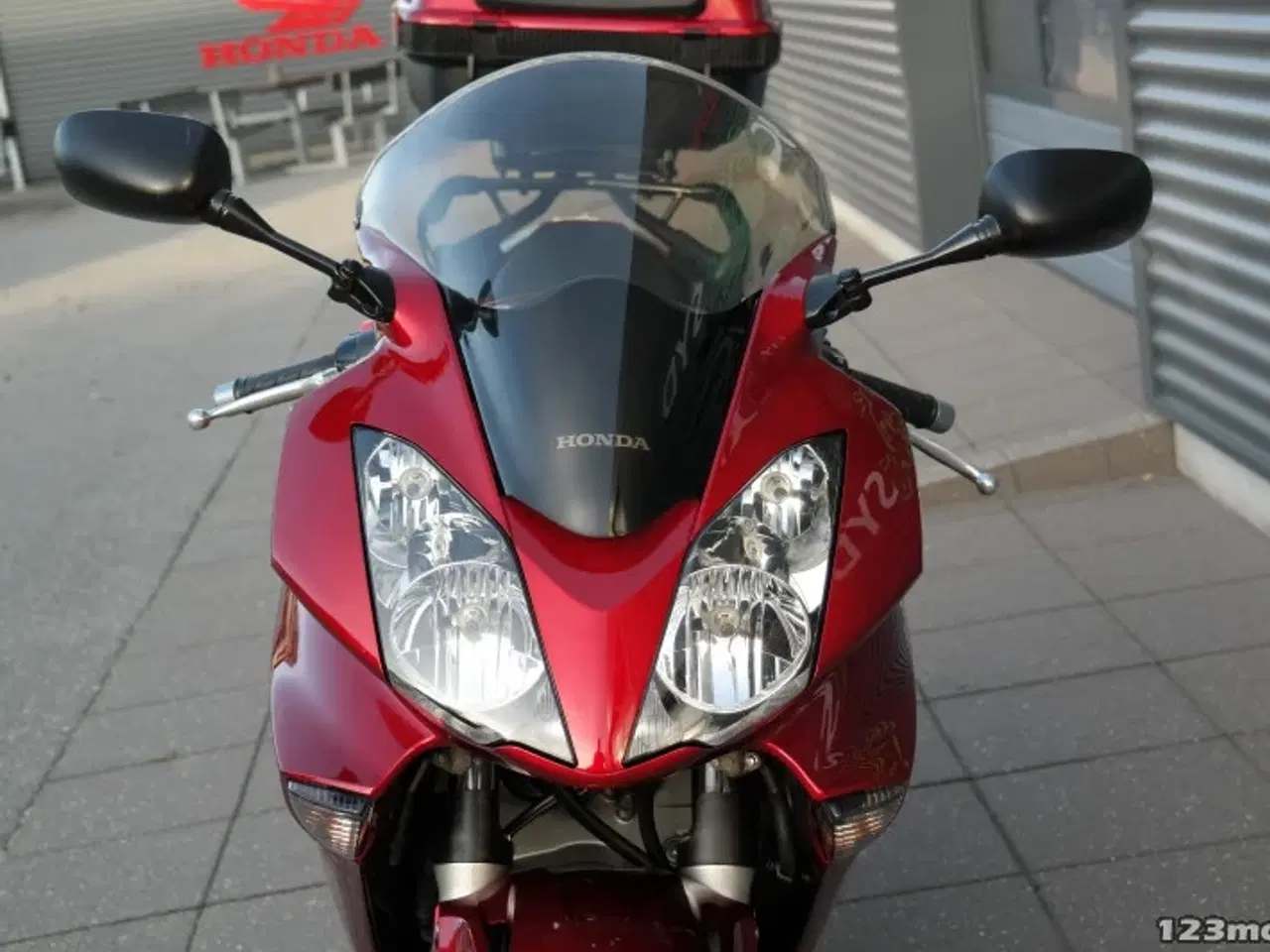 Billede 15 - Honda VFR 800 F MC-SYD       BYTTER GERNE