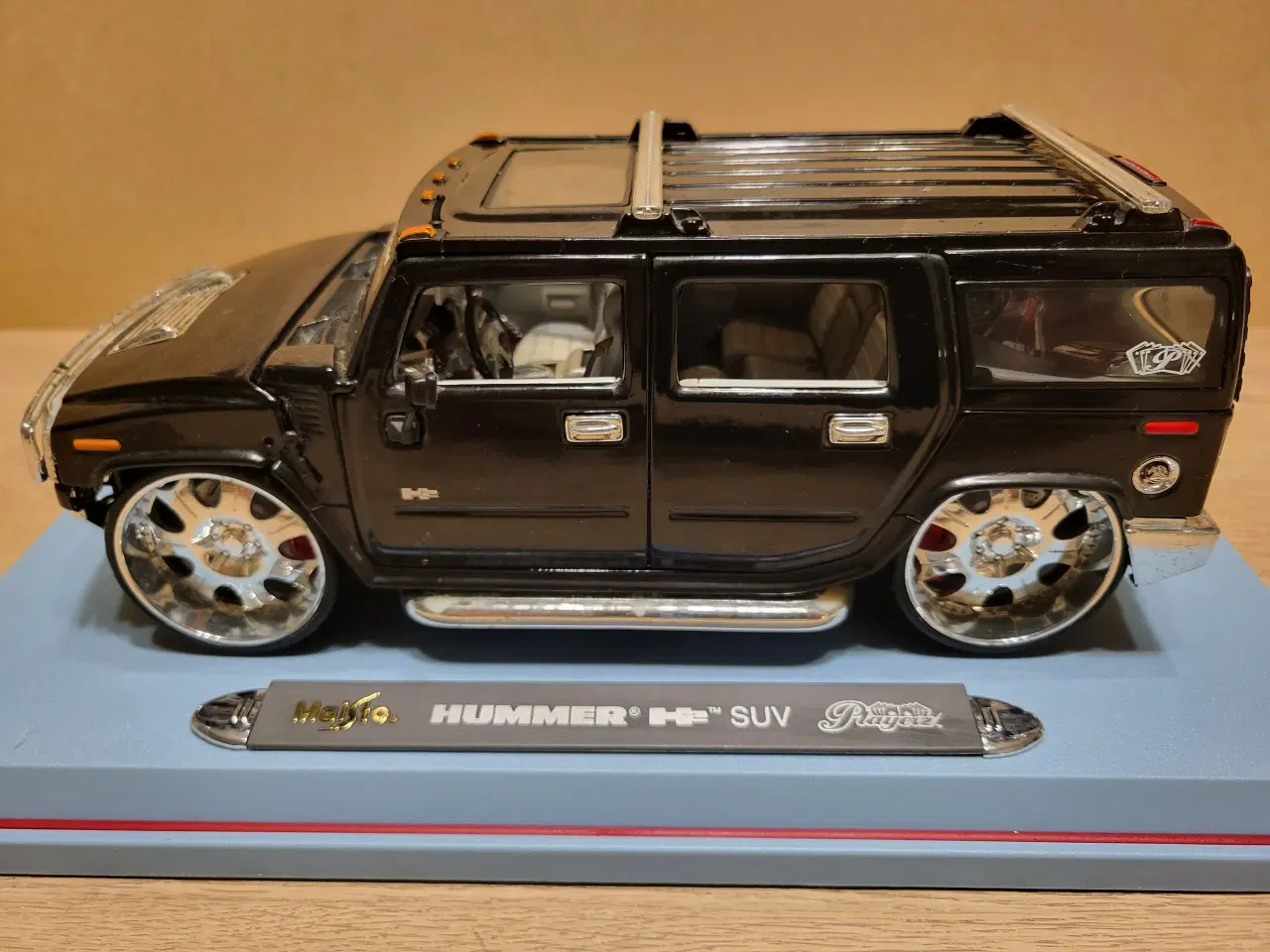 Billede 2 - Modelbil Hummer H2, Scala 1:18 Med original æske.