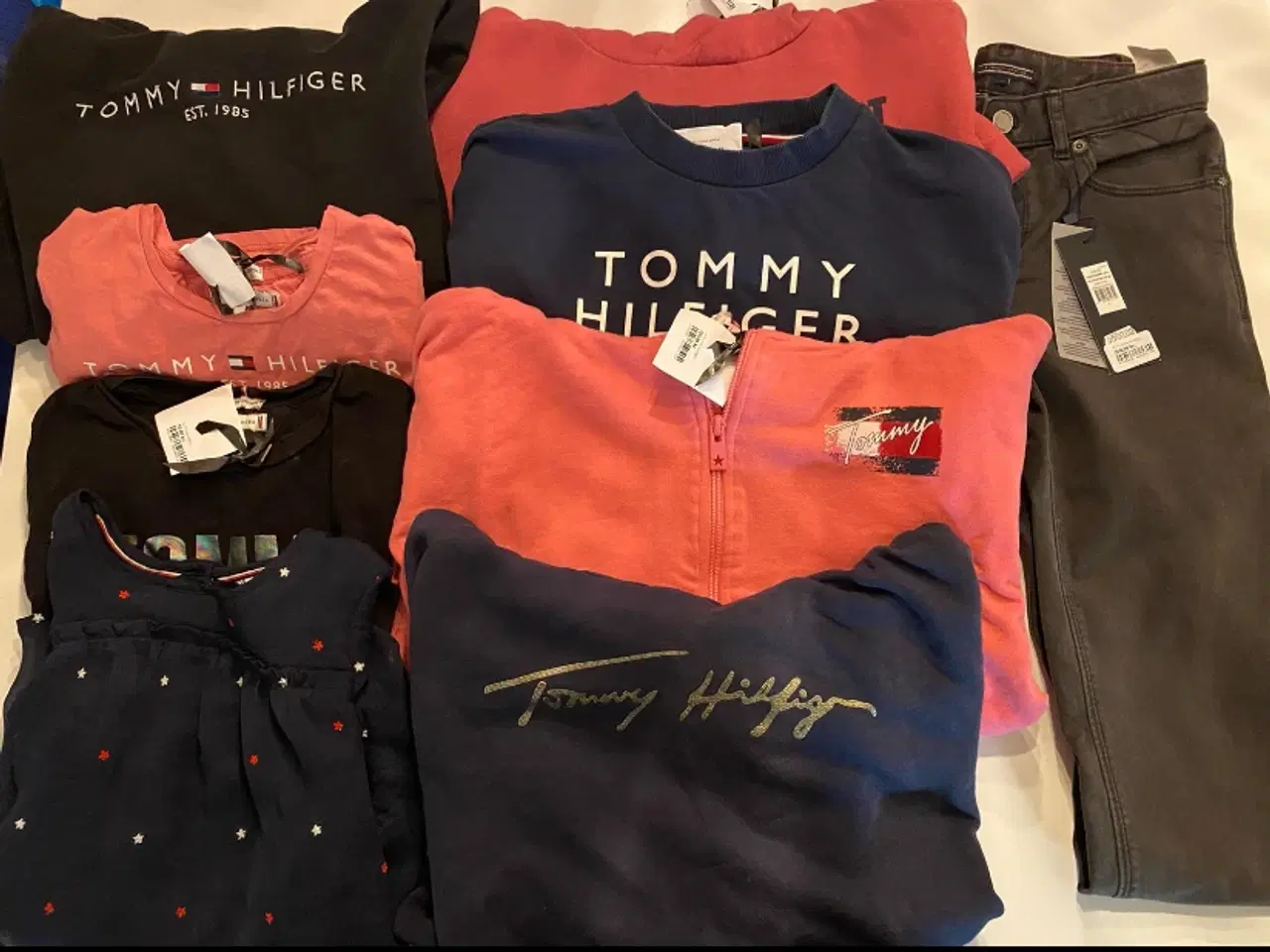 Billede 1 - Pige pakke 152 fra Tommy hilfiger