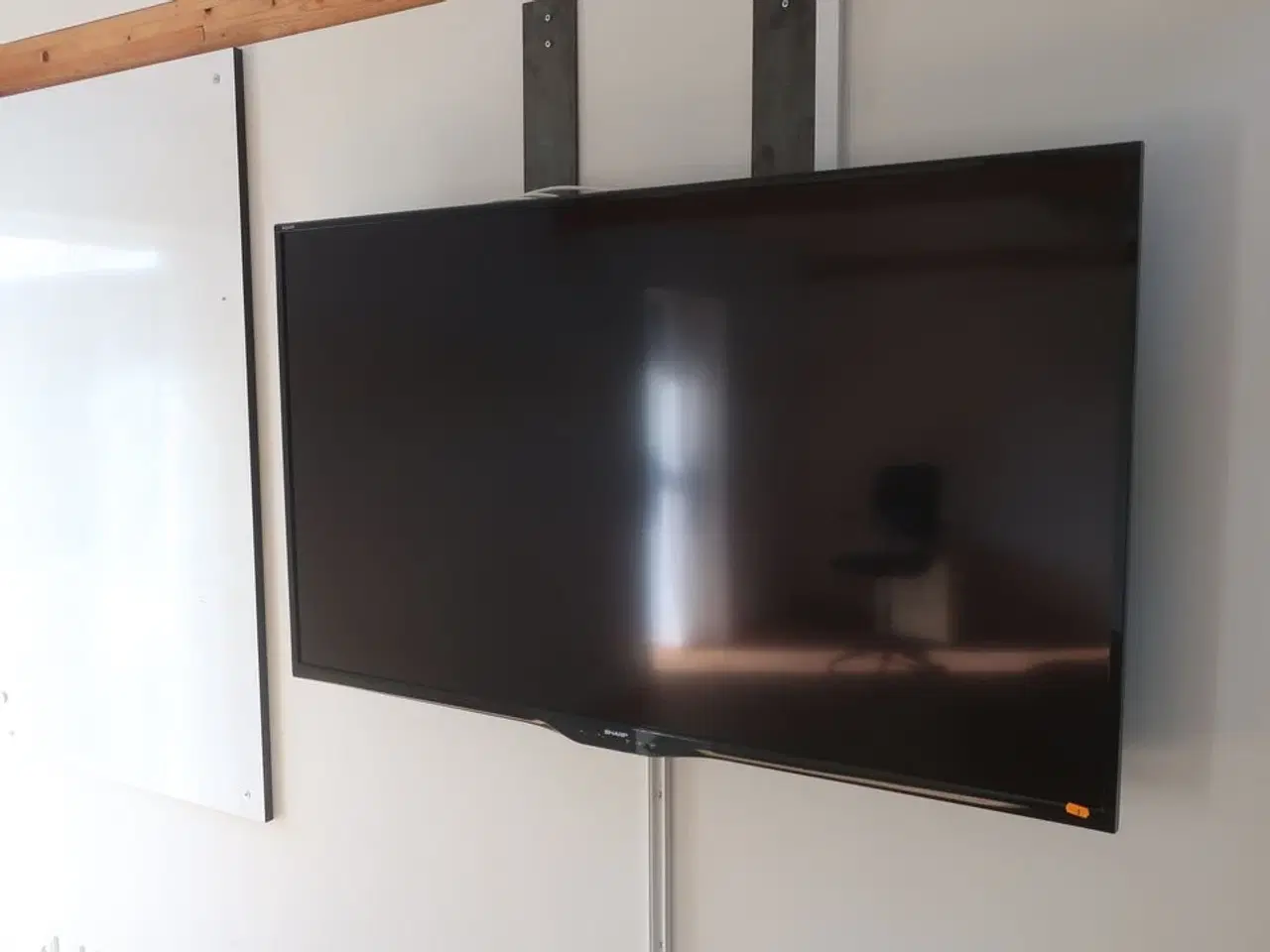 Billede 1 - 60" fjernsyn SNARP LC-60LE651E uden fjernbetjening