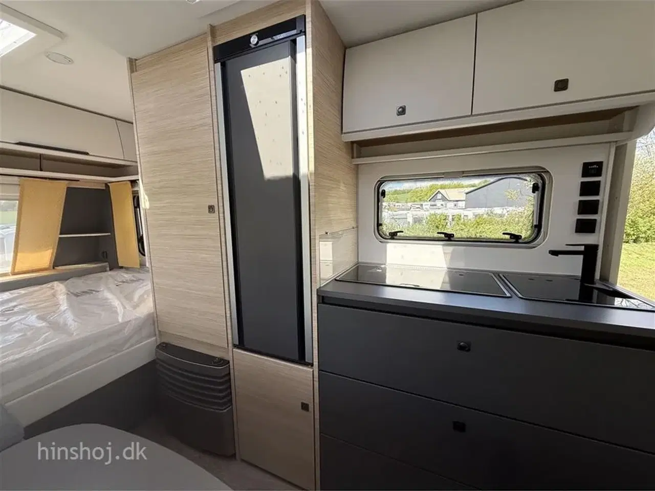 Billede 21 - 2023 - Fendt Apero 495 SKM 2023 Fendt Apero 495 SKM Se den hos Hinshøj Caravan A/S