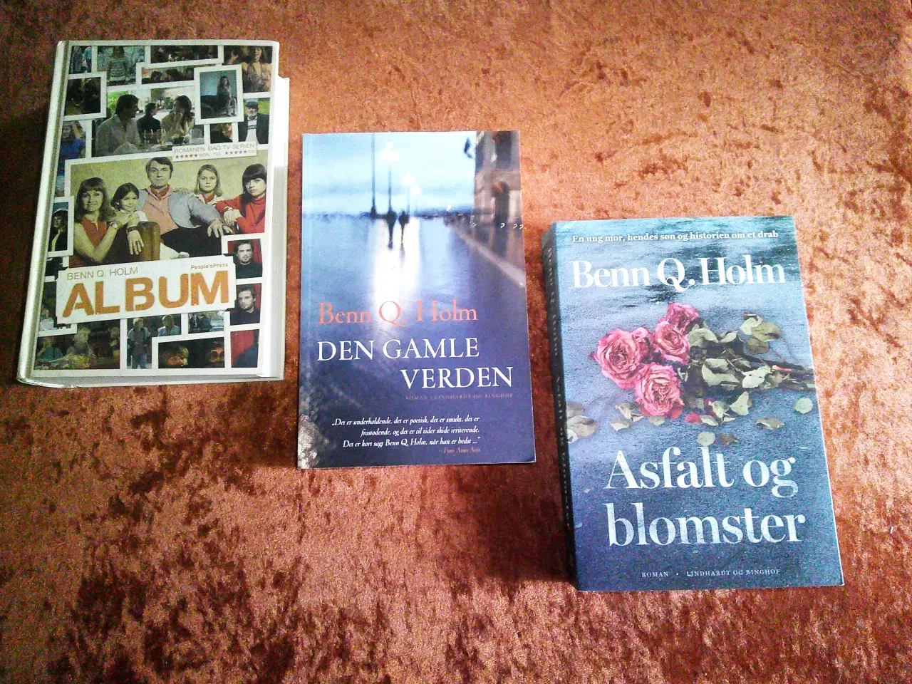 Billede 1 - Asfalt og blomster m.fl, Benn Q. Holm