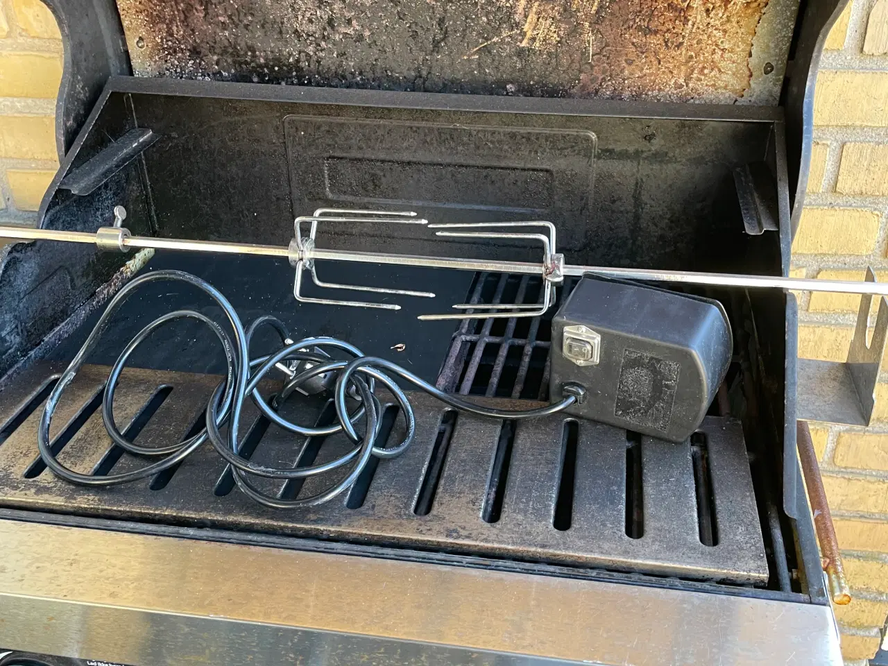Billede 5 - Gasgrill med flaske