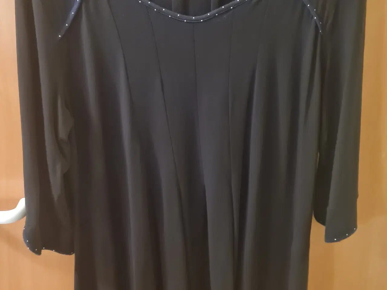 Billede 3 - Kjole str xl 42 fra Kanok