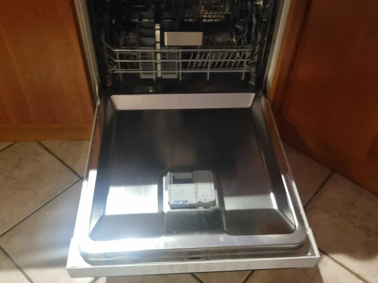 Billede 4 - Grundig opvaskemaskine
