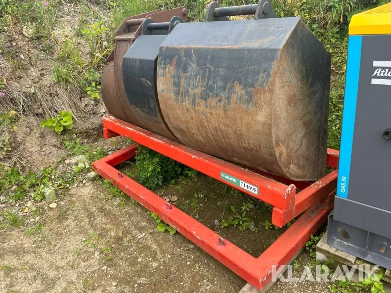 Billede 4 - Skovlsæt med stativ Vejrum's Hydrema