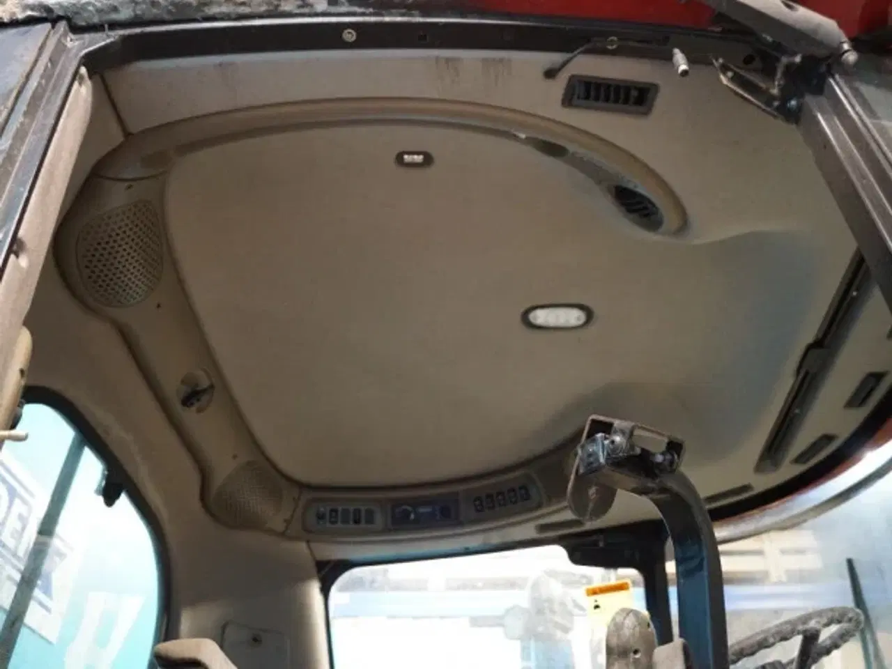 Billede 9 - Case 8010 Kabine