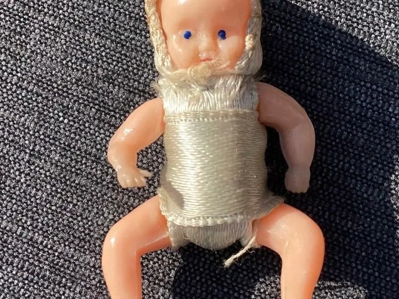 Billede 12 - 6 små dukker  ældre/vintage