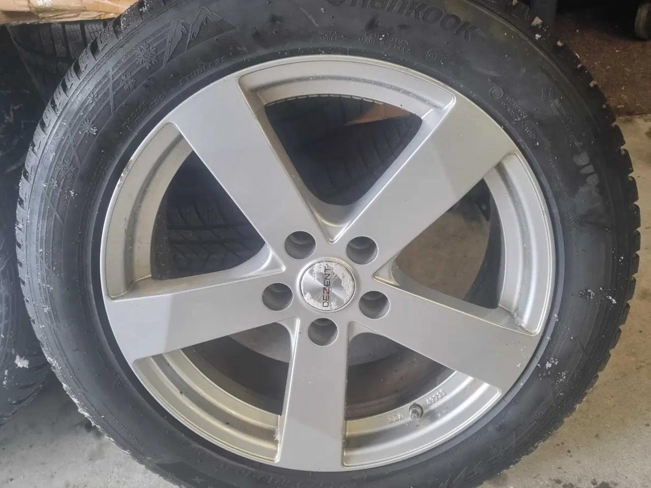 Billede 6 - 5x114,3  17 tommer Dezent med Vinterdæk 