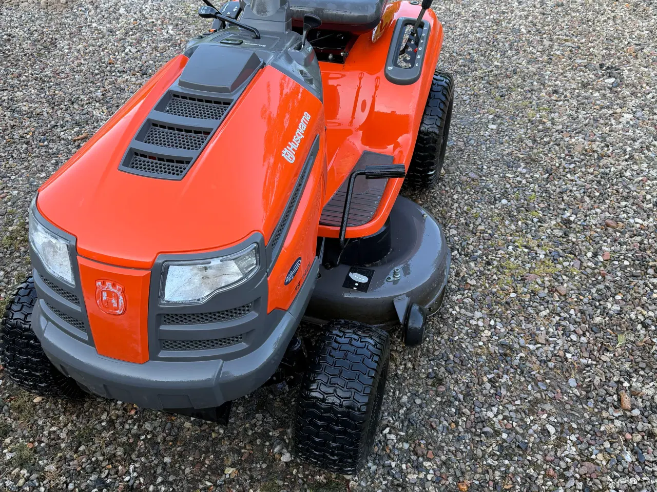 Billede 5 - Husqvana XL142L. Pæn og velholdt.