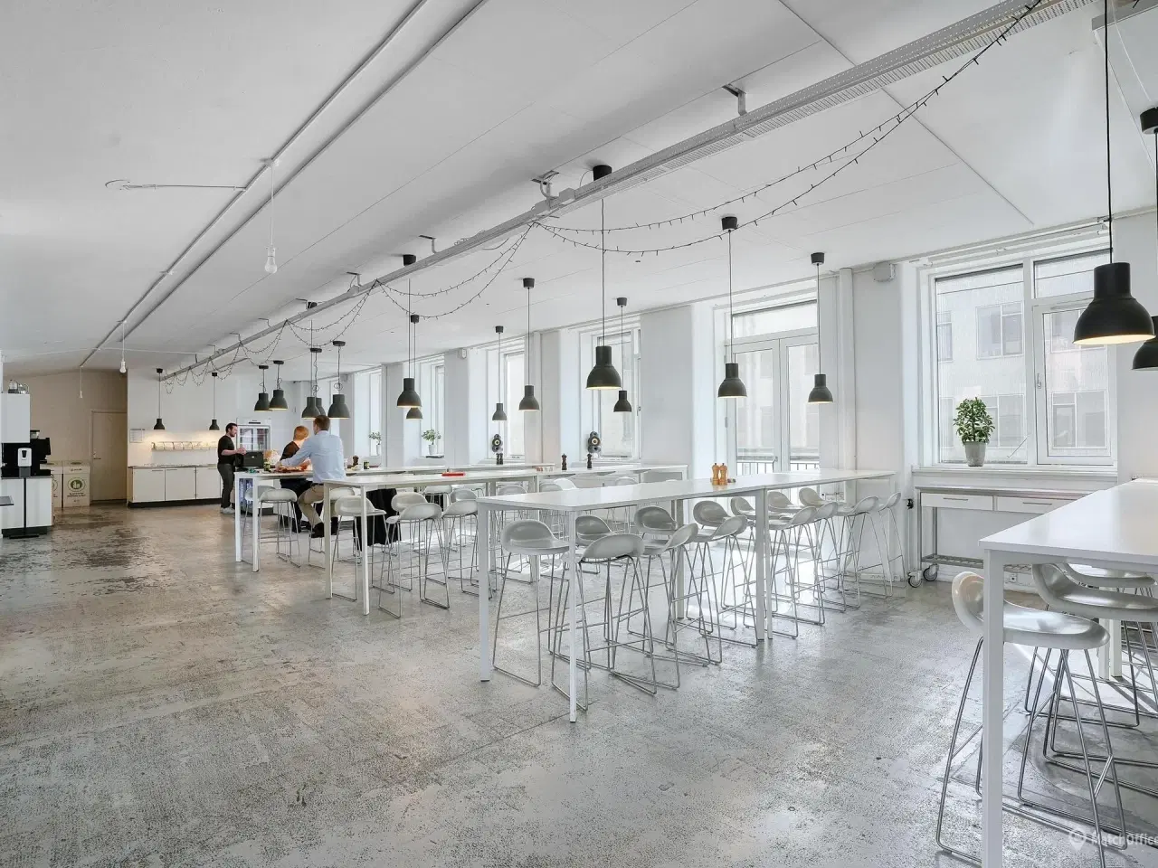 Billede 11 - Centrale og effektive kontorer med adgang til tagterrasse og parkering