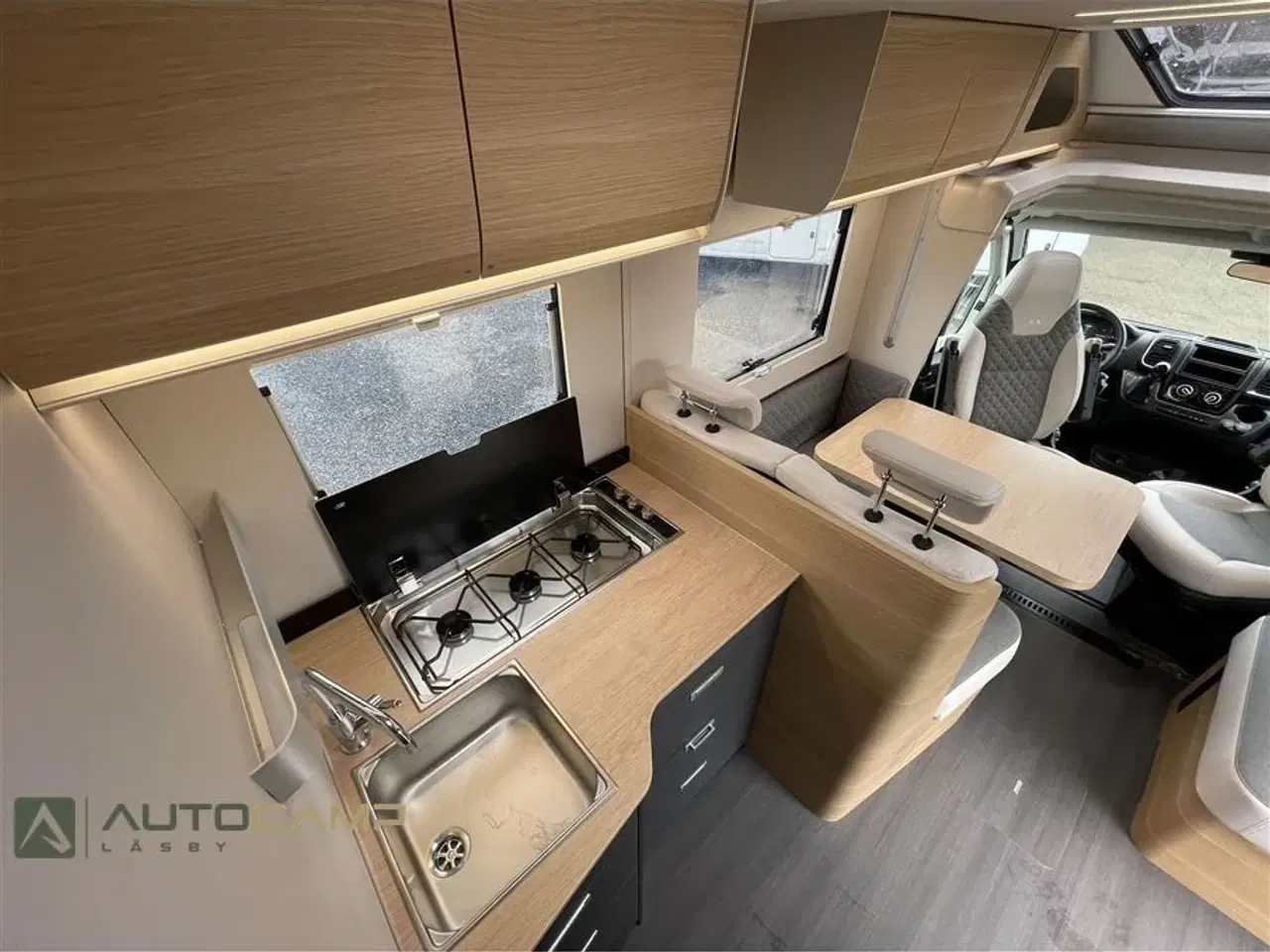 Billede 8 - 2026 - Adria Matrix M670 SL
