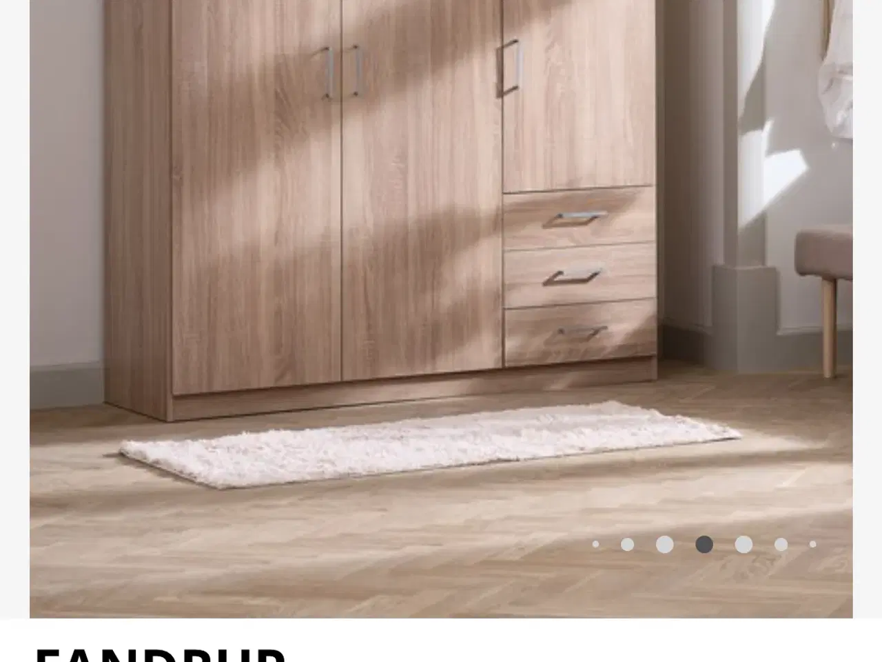 Billede 1 - Pænt Fandrup garderobeskab fra Jysk