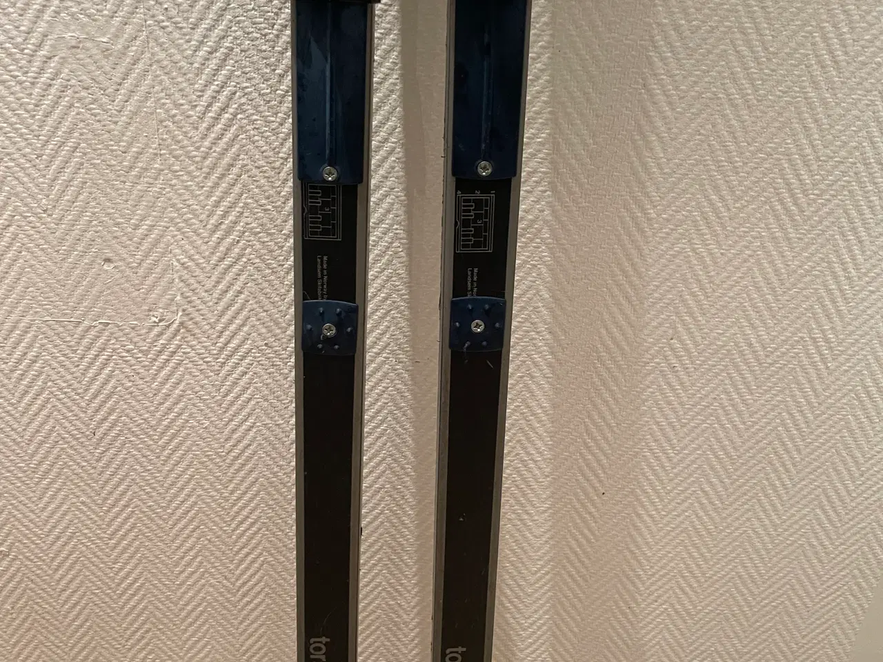 Billede 2 - Landsem - ski + skistave