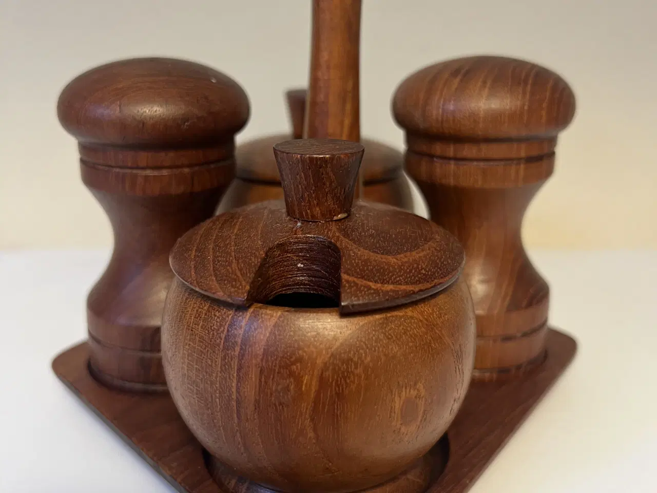 Billede 2 - Flot platmenage i teak fra 60-70’erne