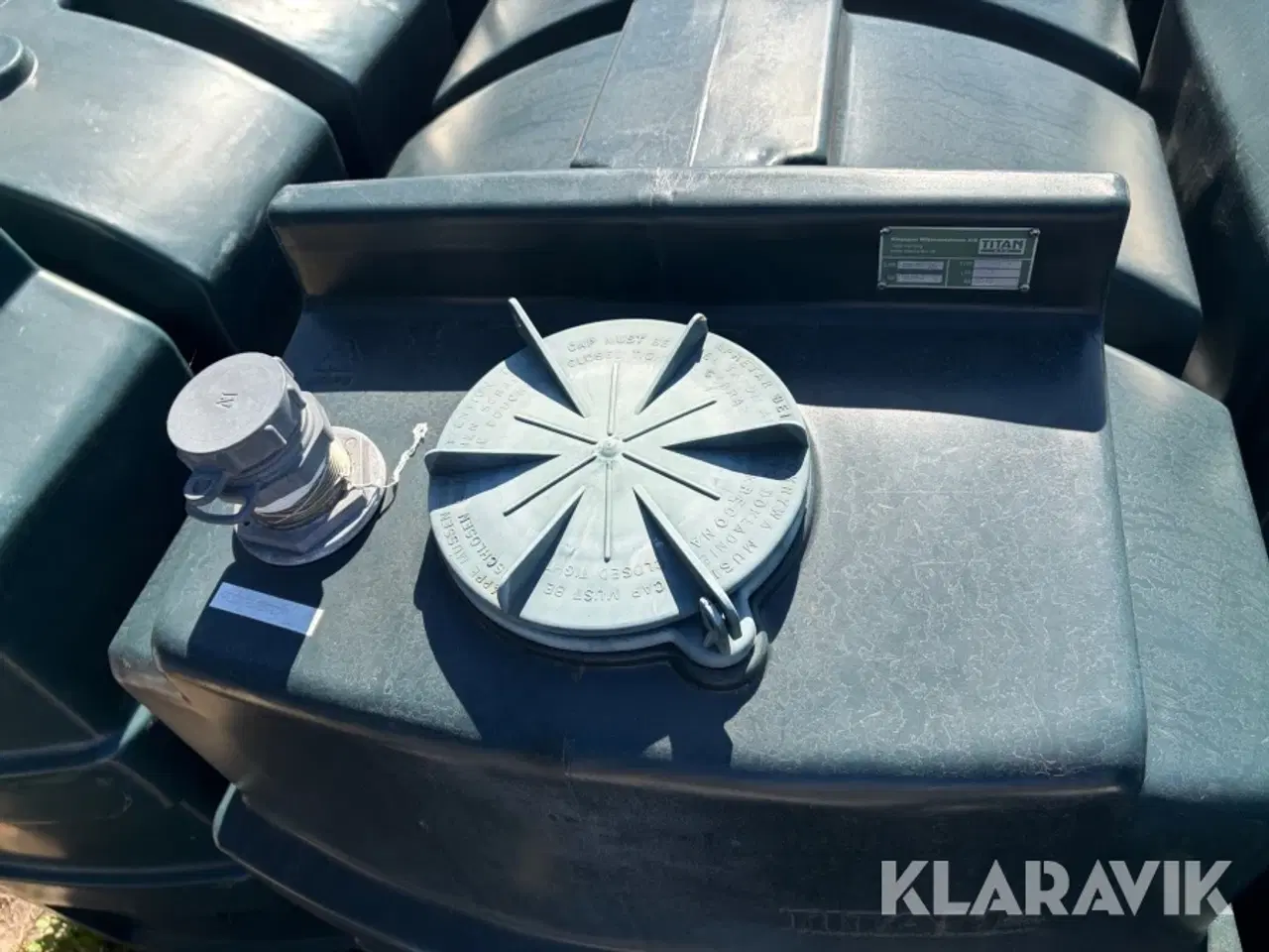 Billede 4 - Brændstoftank Titan Kingspan RT1225-0