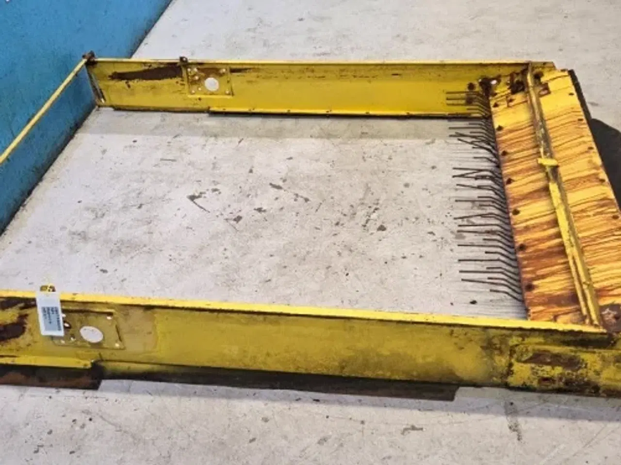 Billede 8 - New Holland 1550 Øverste Soldkasse 80336005