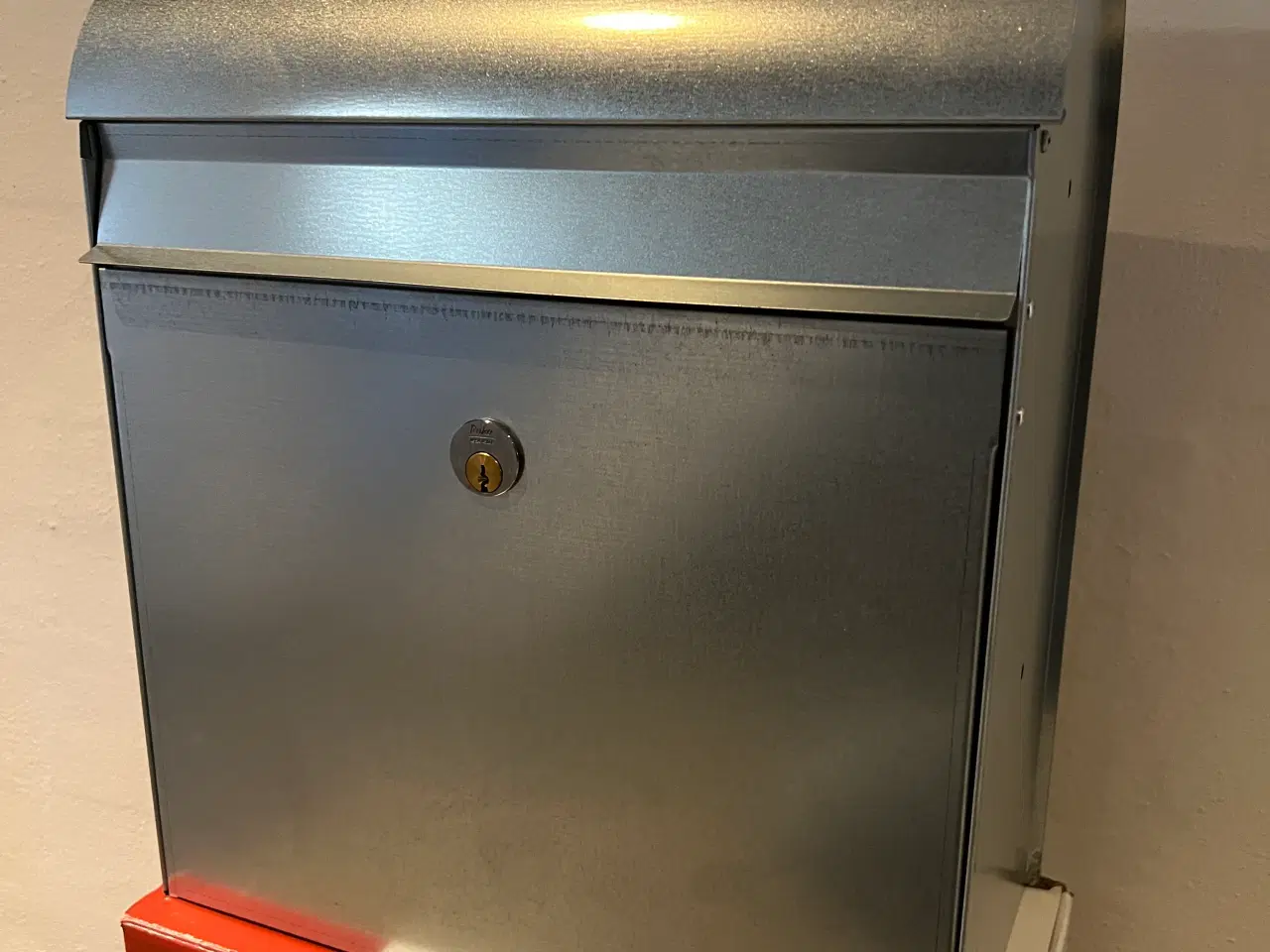 Billede 1 - Ny postkasse