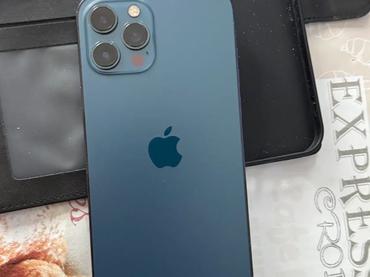 Billede 7 - Yderst Velhold Iphone 12 Pro Max Som Ny