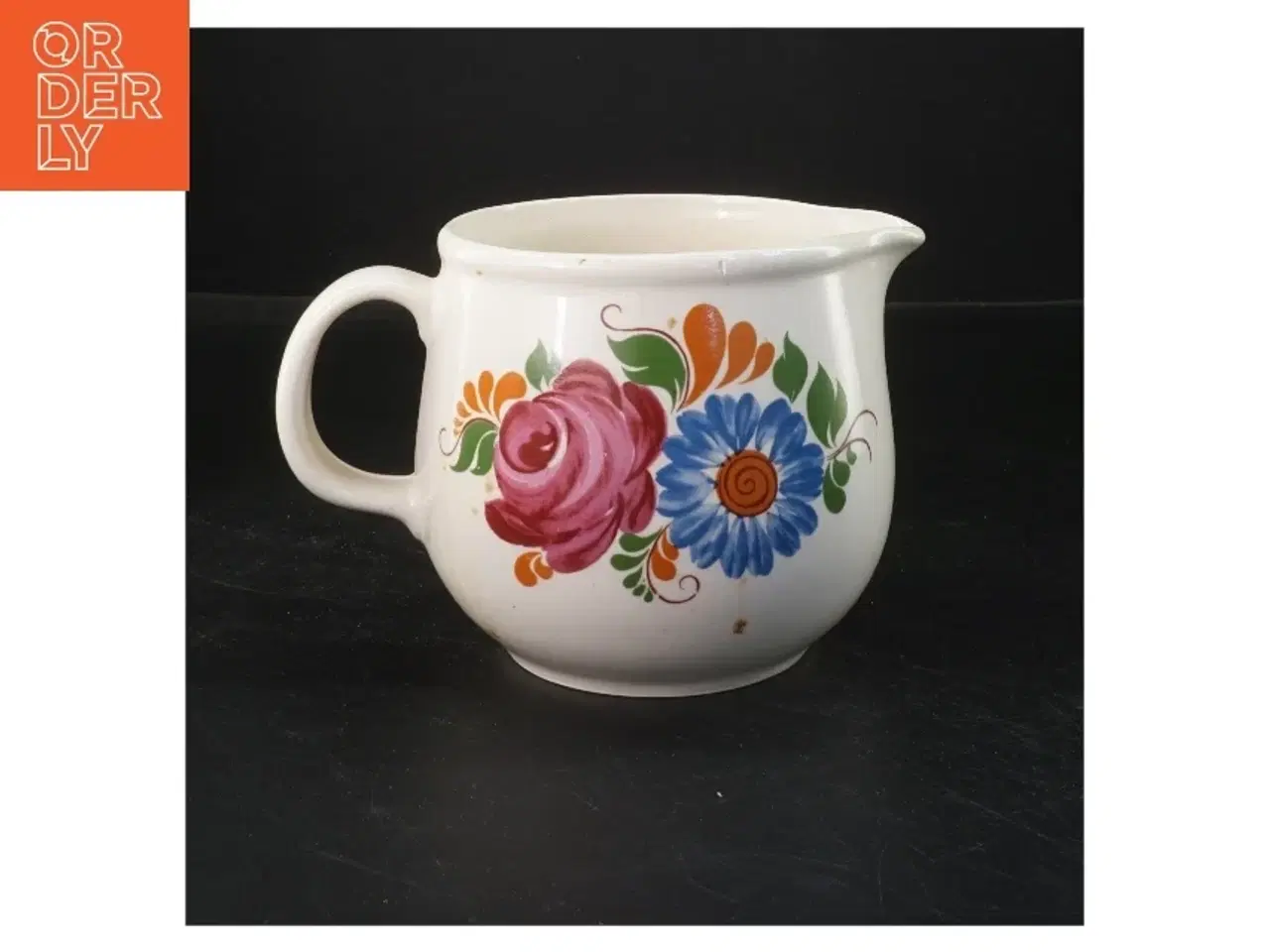 Billede 1 - Vintage flødekande med blomstermotiv (str. Ø 11x11 cm)