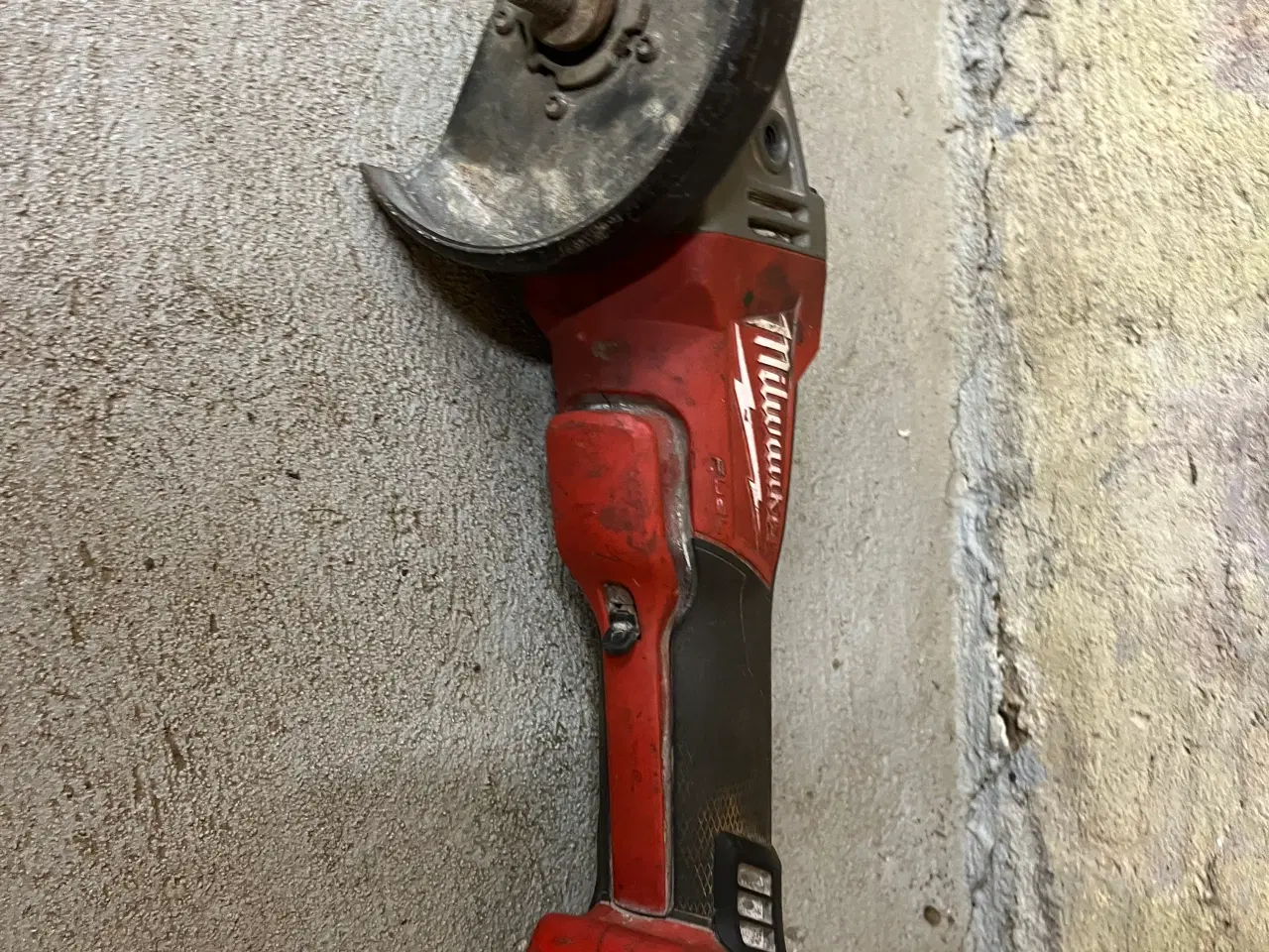 Billede 2 - Milwaukee M18 værktøj defekt