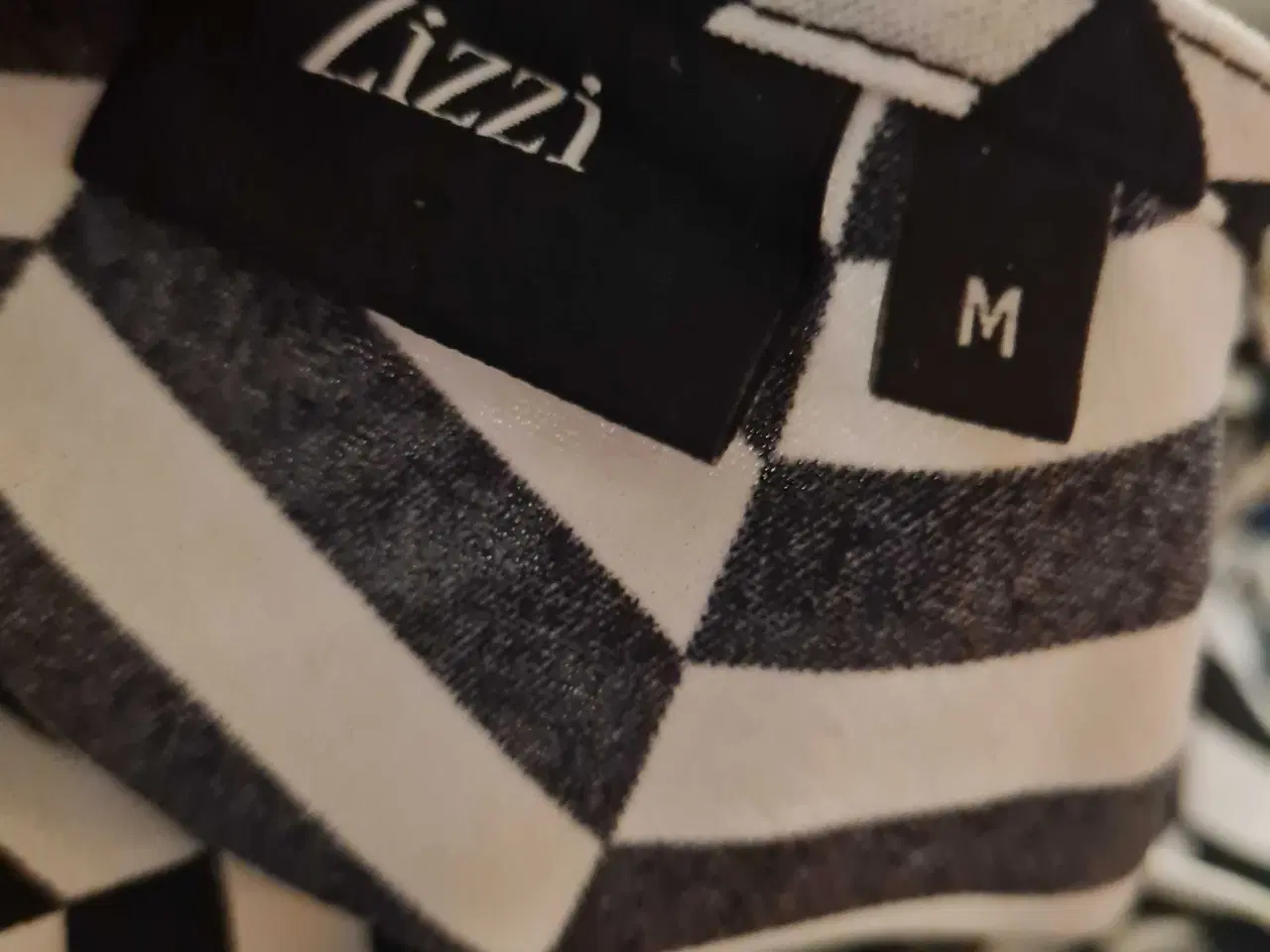 Billede 8 - Kjole Zizzi str M 46-48