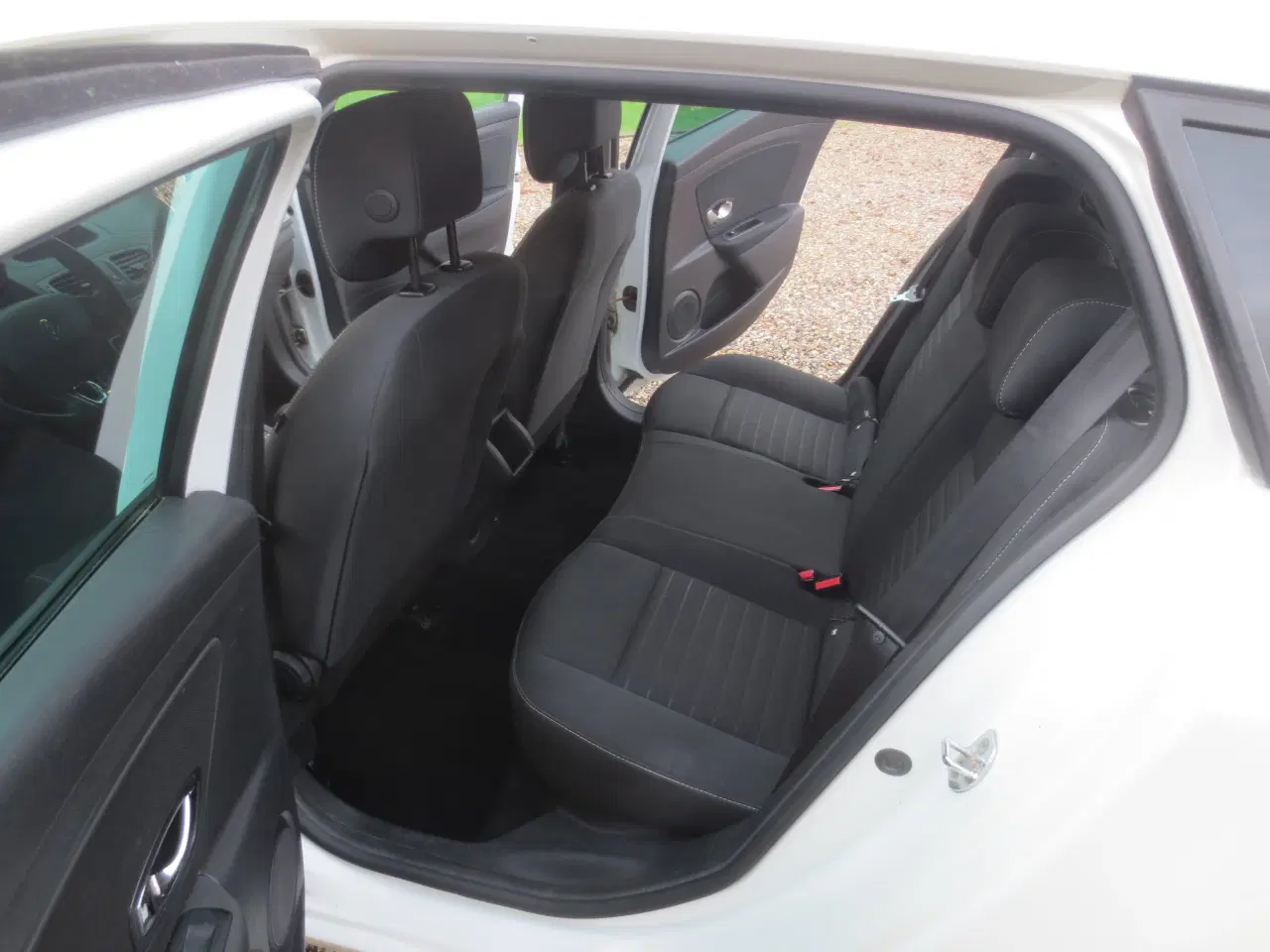 Billede 13 - Renault Megane 1.5 DCI Aut  År 2015. 