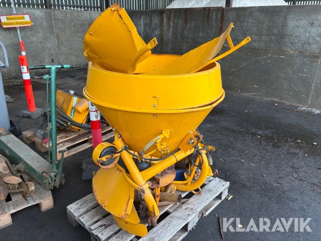 Billede 3 - Saltspreder Bogballe FS220