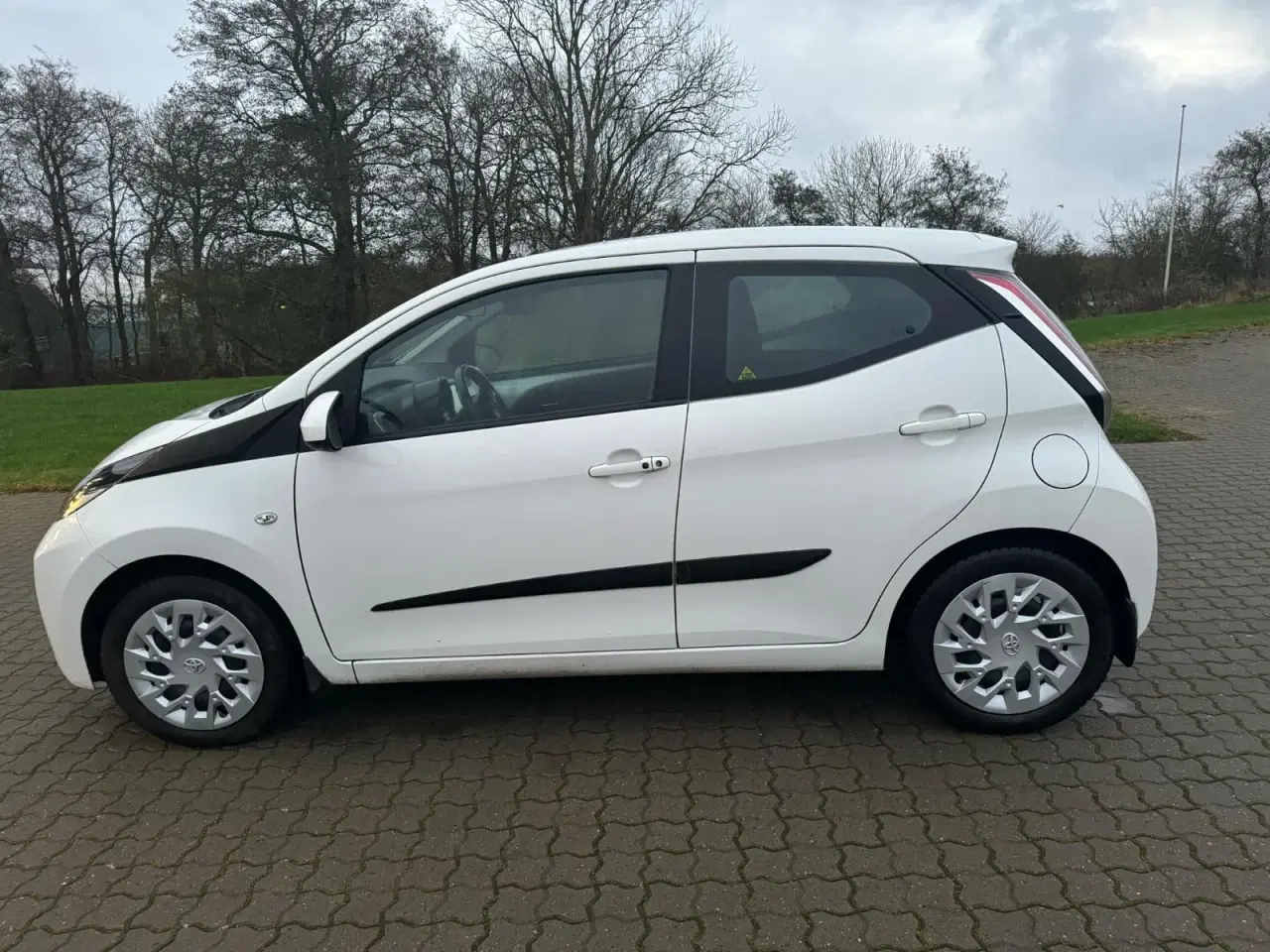 Billede 3 - Toyota Aygo 1,0 VVT-i x-change x-shift