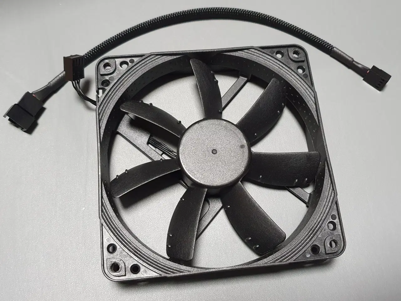 Billede 3 - Noctua NF-S12A PWM chromax black.swap