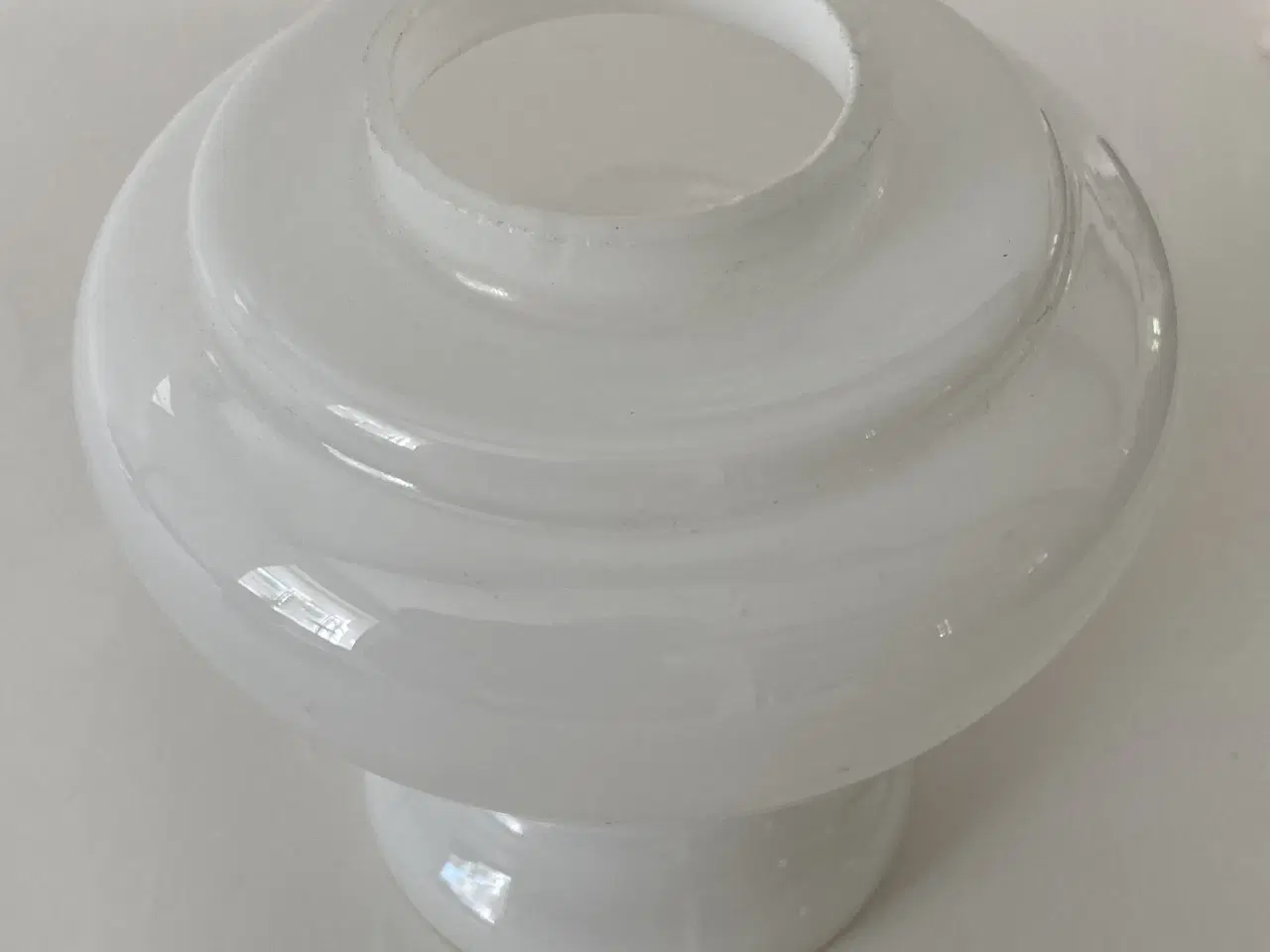 Billede 4 - Messing lampet med glas skærm