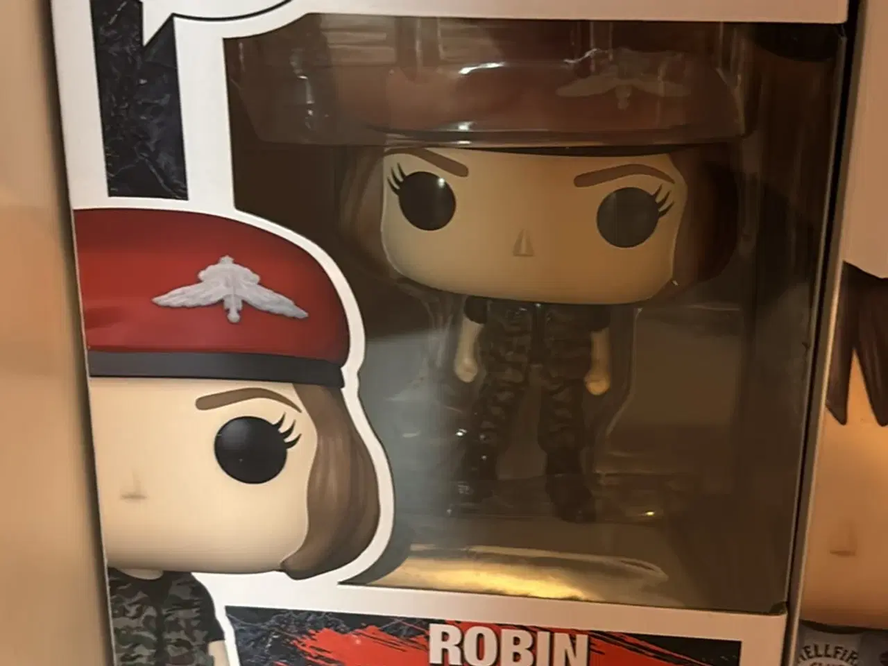 Billede 1 - Stranger things Funko pop (robin)