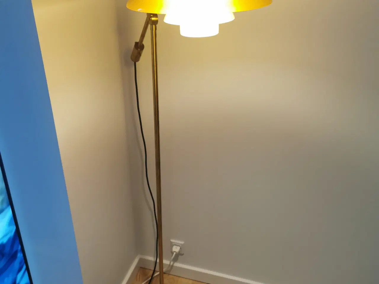 Billede 1 - PH Vandpumpen messing stander lampe 