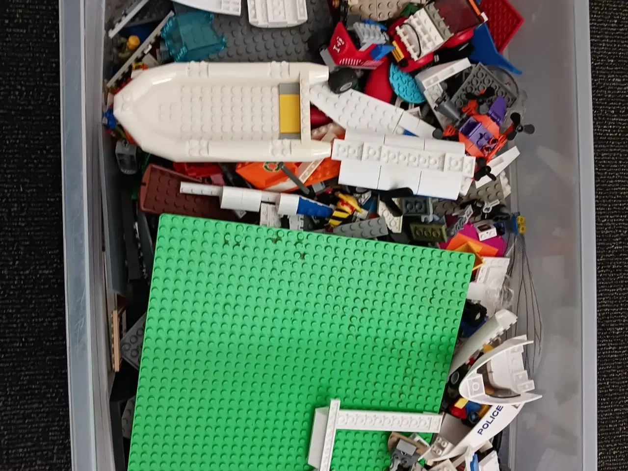 Billede 2 - Stor lego kasse blandet , 10-12 kg 