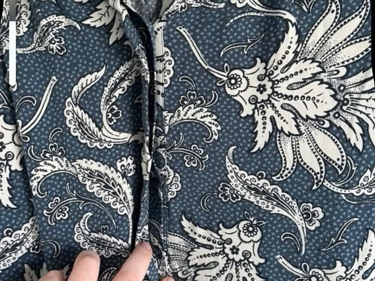 Billede 3 - Blå blomstret kjole fra H&M