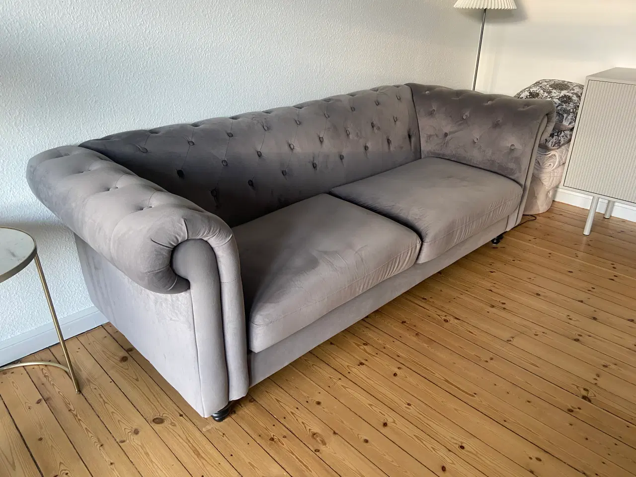 Billede 1 - Grå velour sofa