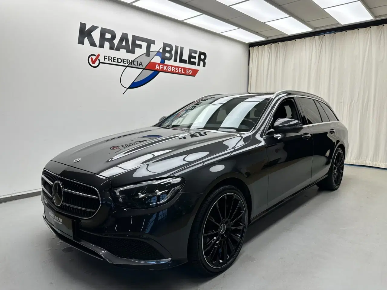 Billede 1 - Mercedes E300 de 2,0 stc. aut.