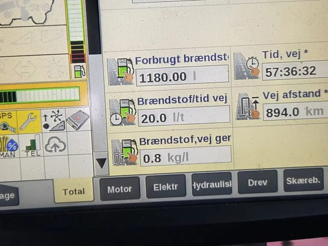 Billede 12 - Case IH 8250 Axial-Flow med 35fod Varicut skærebord. Dansk maskine