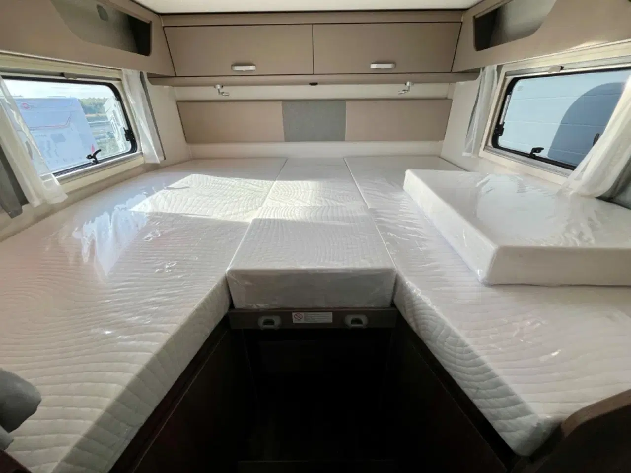 Billede 11 - Carado T447 PRO+ 2,2 JTD 140 aut.