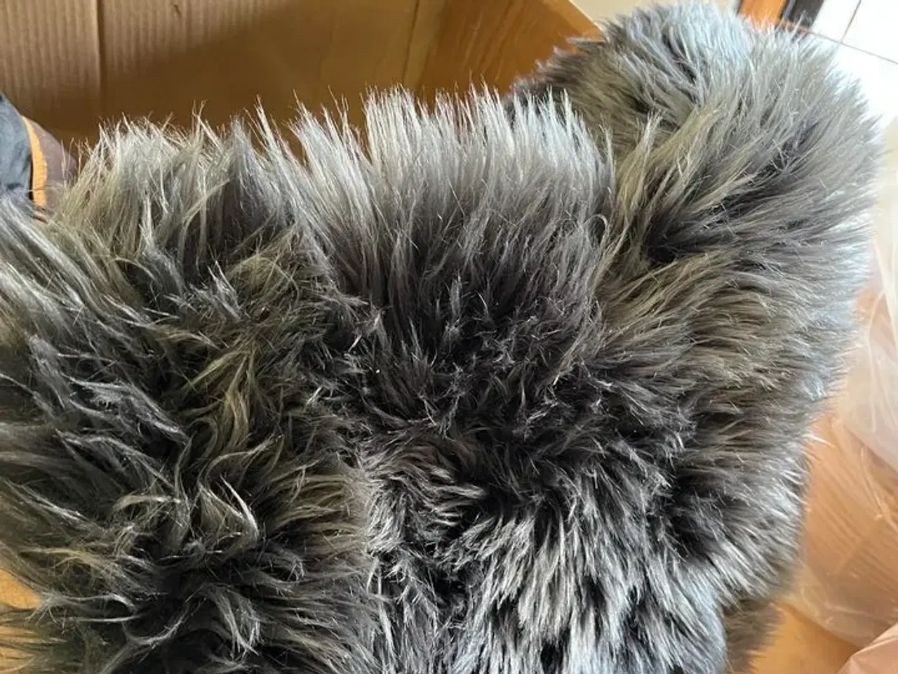 Billede 1 - 2 ks. Gardin, duge, tæppe VILLA GARDIN