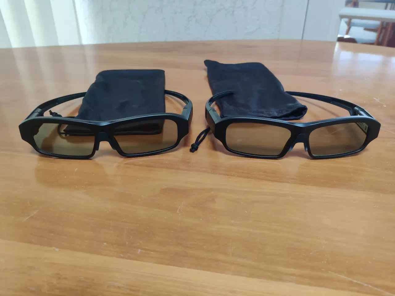 Billede 1 - B&O 3D-briller + 2 stk. 3D film