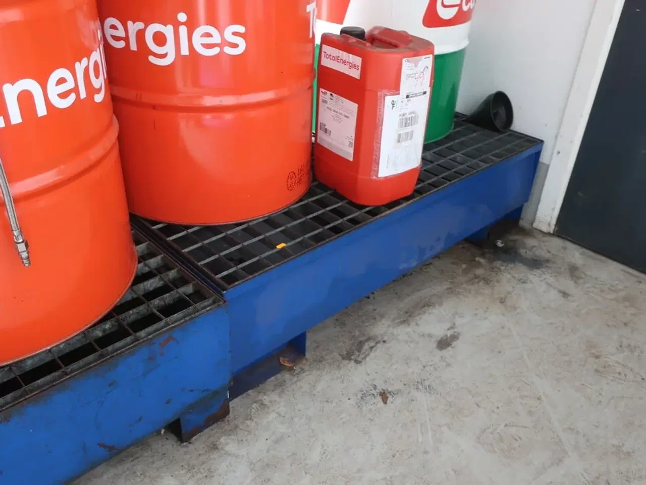 Billede 4 - 4 stk. opsamlingskar