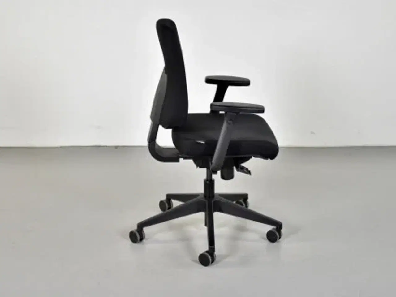 Billede 4 - Ventus danmark office 3 kontorstol med armlæn