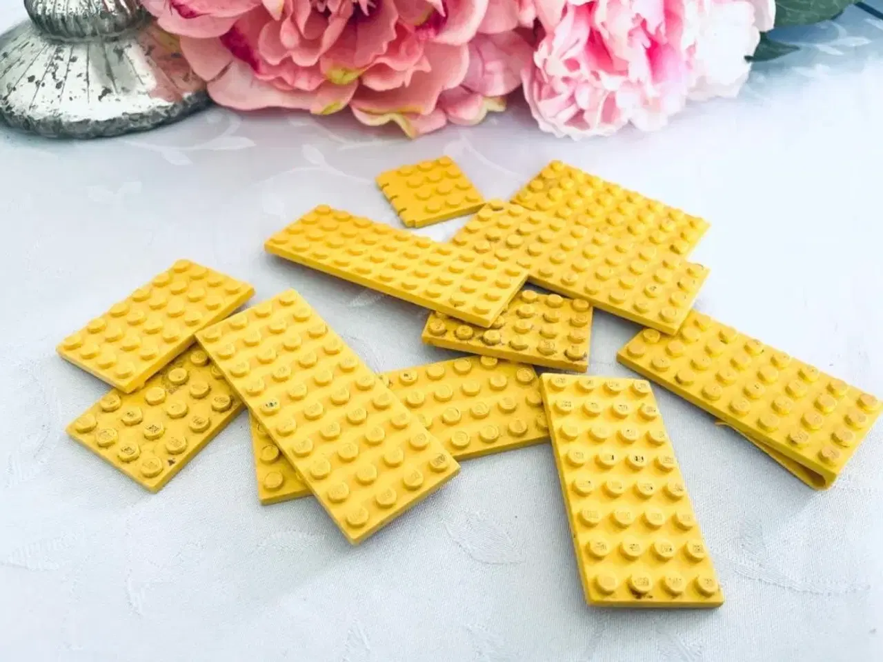 Billede 1 - Lego gul små plader 