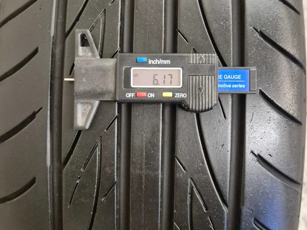 Billede 5 - 5x112 VW ORIGINAL ALUFÆLGE MED SOMMERDÆK 