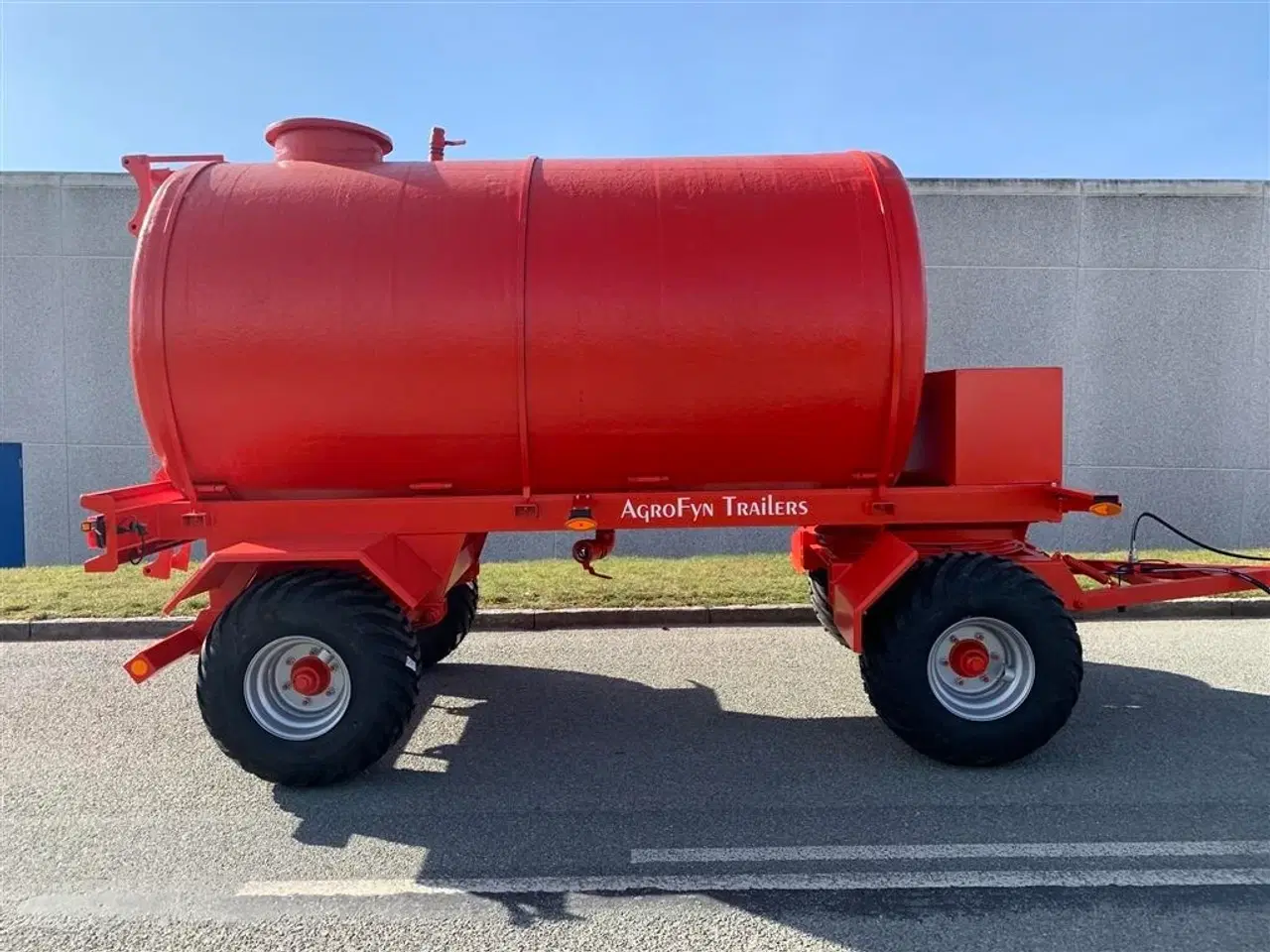 Billede 1 - Agrofyn 8000 liter vandvogn