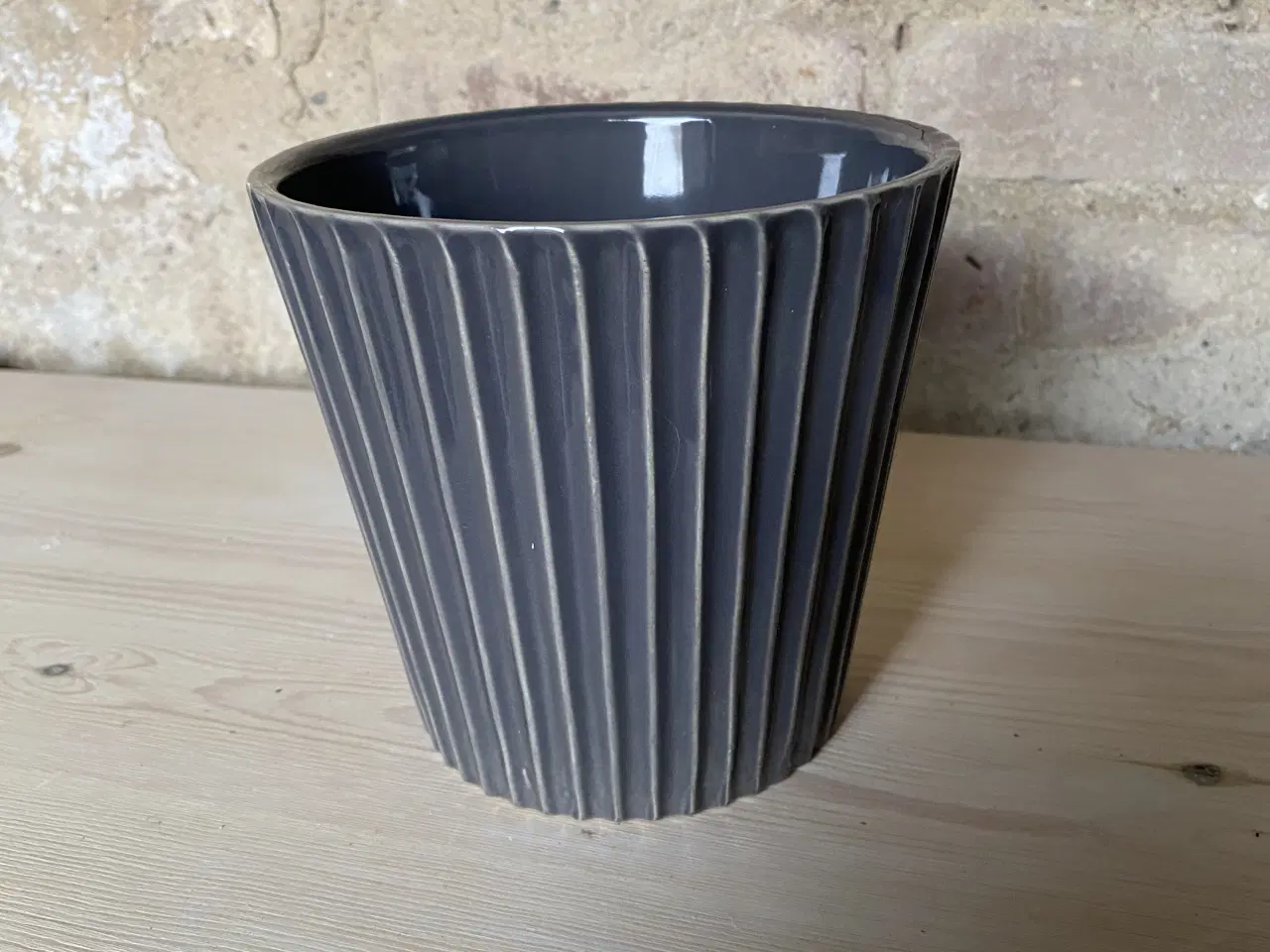 Billede 1 - Urtepotteskjuler 